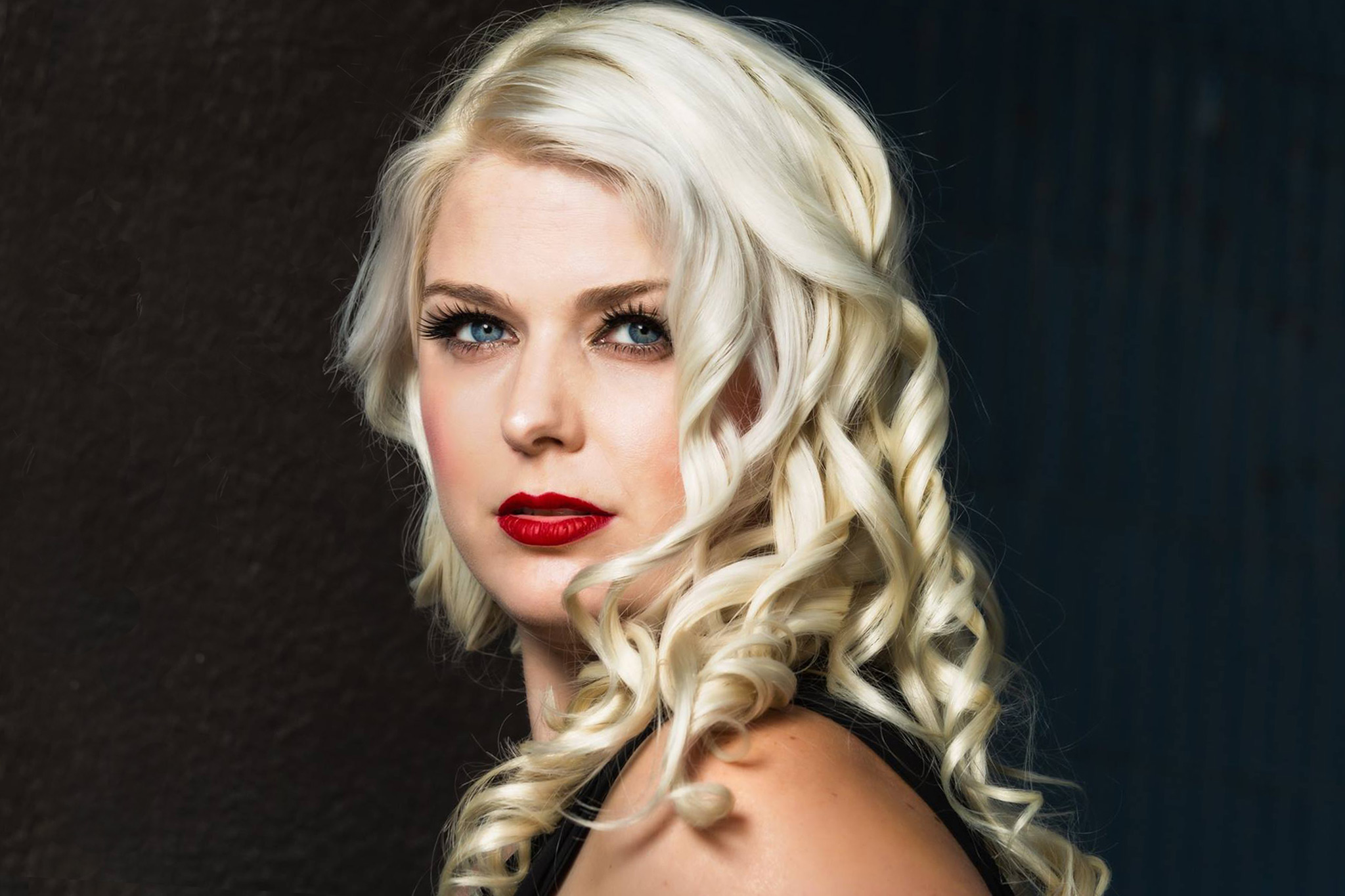Platinum Blonde Hair Color: 10 Stunning Shades to Try - wide 7